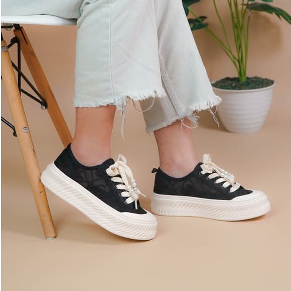 Gambar ke-9 produk Pollux Bold WBB 61002 Sepatu Sneakers Wanita Kekinian | Sepatu Kasual | Sneakers Casual Kekinian