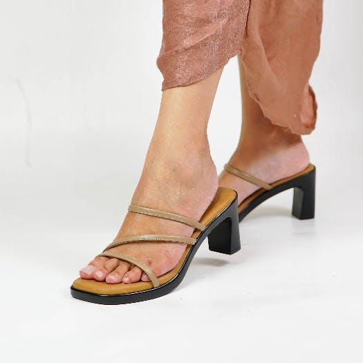 Gambar ke-5 produk Pollux Simplicity WPOAT 29- Sandal Heels 7cm Wanita Berbahan Kulit