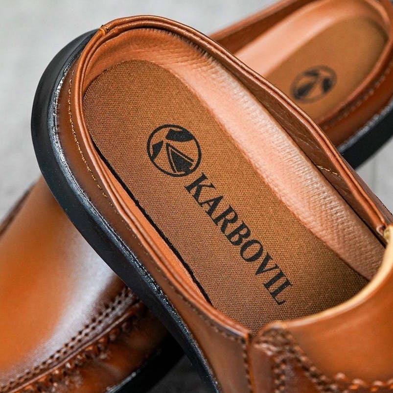 Gambar ke-4 produk Karbovil PEL 9017 - Sepatu Selop Pria Bahan Kulit Asli | Sepatu Slip On Pria Formal | Sepatu Kerja Formal Pria