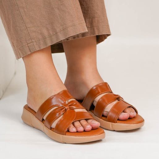 Gambar ke-9 produk Pollux Daily WPOJQ 20 - Sandal Wanita untuk Harian yang Nyaman dan Empuk.