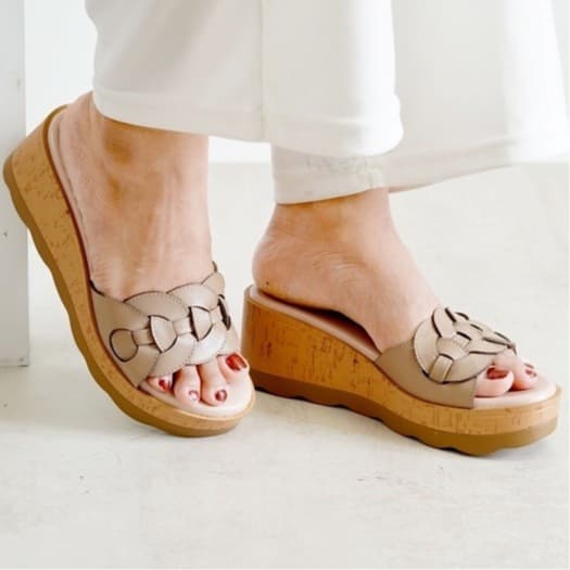 Gambar ke-10 produk Pollux Daily Cherry Wood WPODN 13 - Sandal Wedges Kulit Wanita | Sandal Daily Wanita