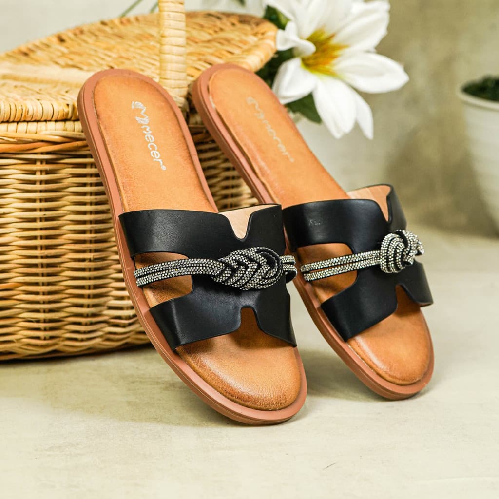 Gambar ke-7 produk Mecer Daily WWH 02630 - Sandal Flat Wanita Kekinian | Sandal Daily | Sandal Slip On Wanita