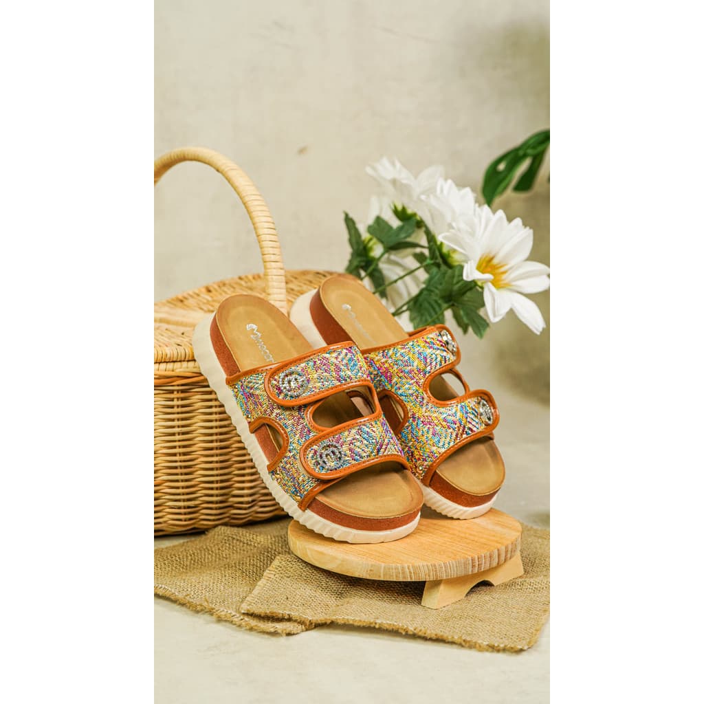 Gambar ke-9 produk Mecer Daily WWH 6282- Sandal Flat Wanita Kekinian | Sandal Daily | Sandal Slip On Wanita