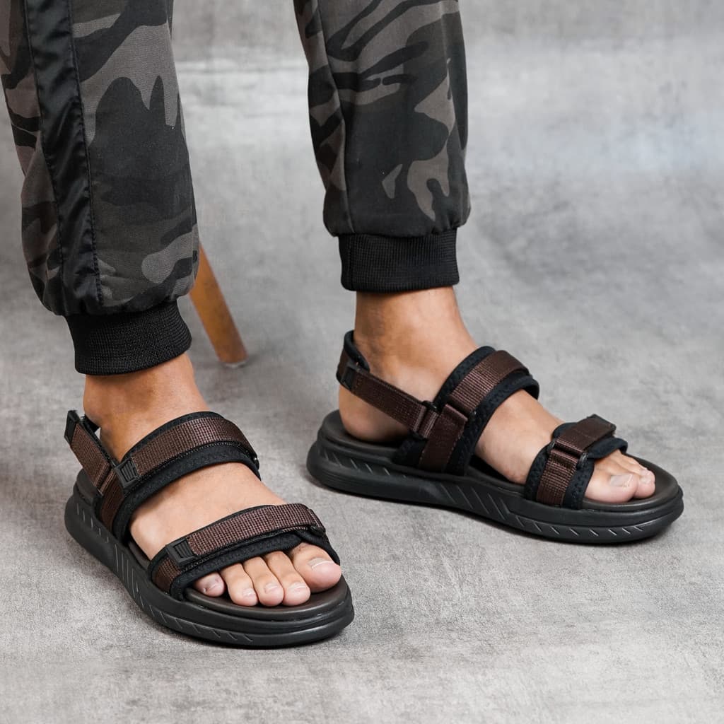 Gambar ke-5 produk Evergreen Kyung 01 - Sandal Formal Casual Pria Kekinian Hitam Stylist Gesper