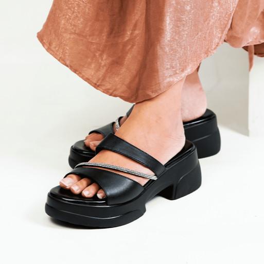 Gambar ke-1 produk POLLUX DAILY WPOCO 14 | WPOCS 18 - SANDAL WEDGES WANITA BAHAN KULIT