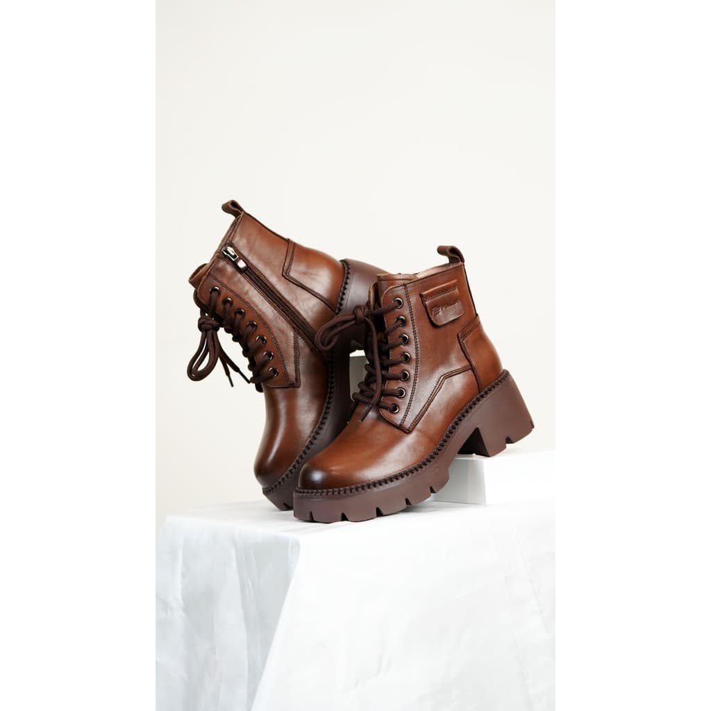 Gambar ke-10 produk Pollux Boots WBB 8099- Sepatu Boot Kulit Wanita | Heels Fashion | Heels Bahan Kulit